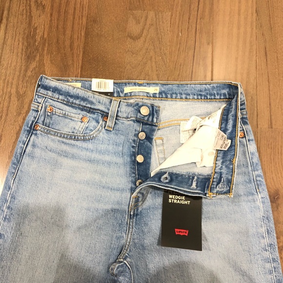 Levi's - Wedgie Fit Straight Jeans - Tango Blue - Picture 10 of 16